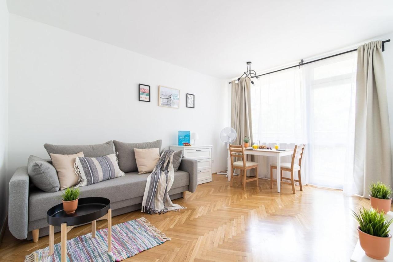 Rent Like Home - Pawia 36 Варшава Екстер'єр фото