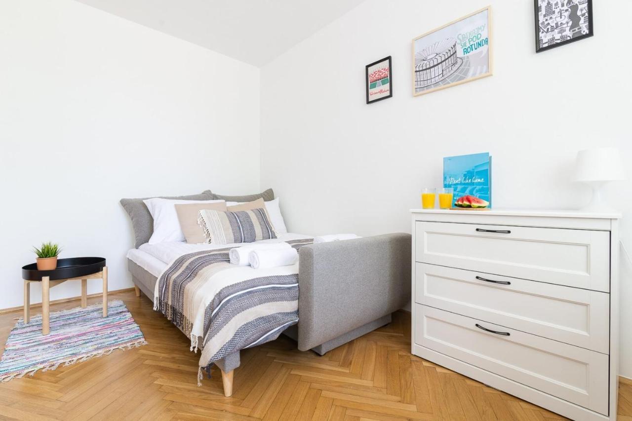 Rent Like Home - Pawia 36 Варшава Екстер'єр фото
